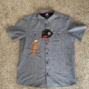 Xeroxposure Travel Button Down Shirt Size Small